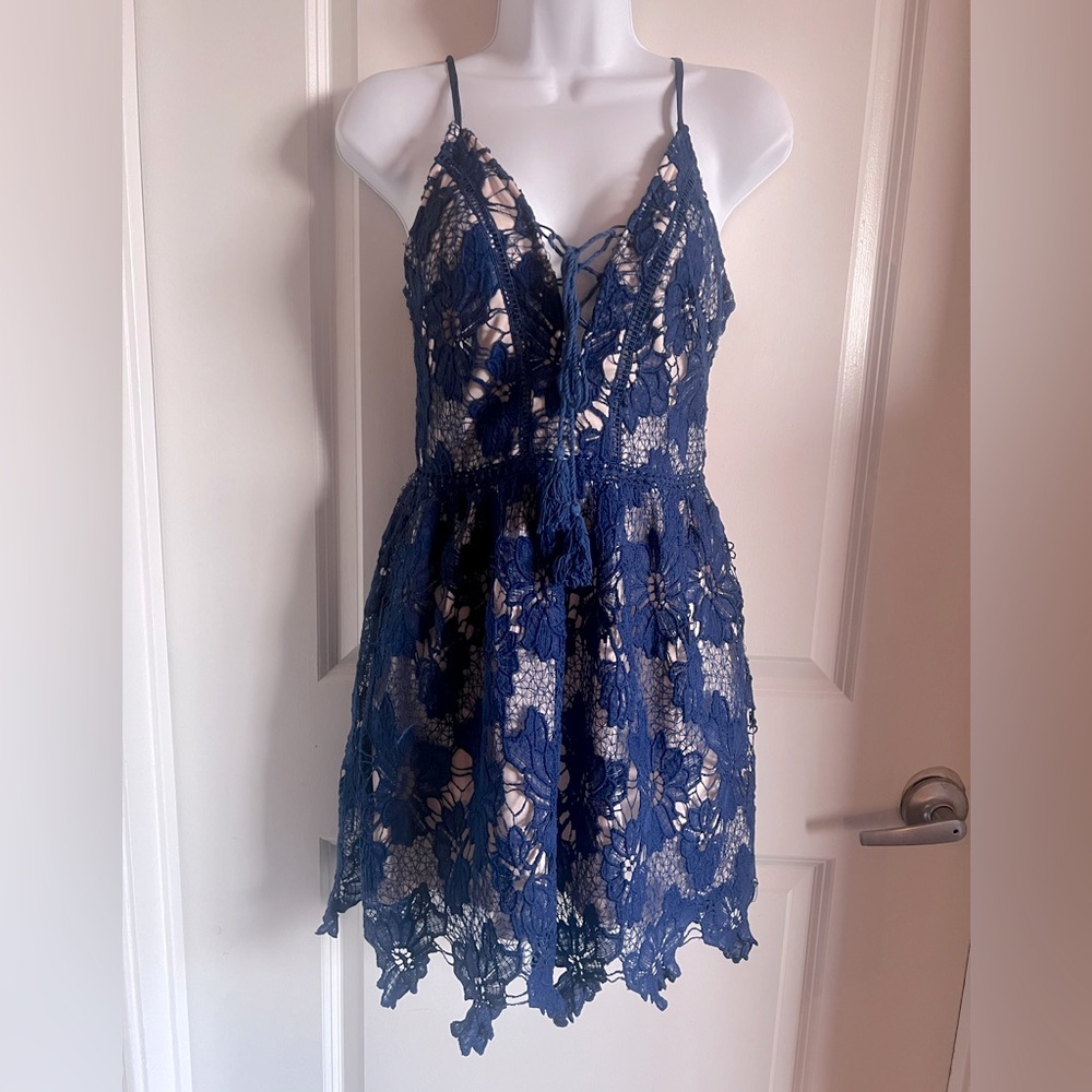 Parisian Collection Blue Crochet Lace Blue Dress - US 6 (UK 10)